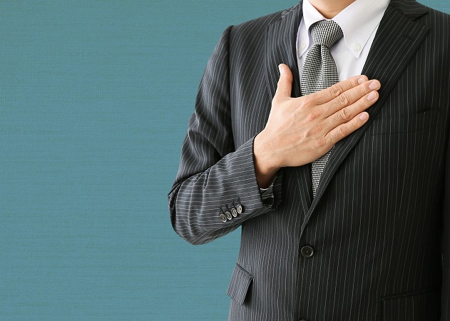 スーツお任せください